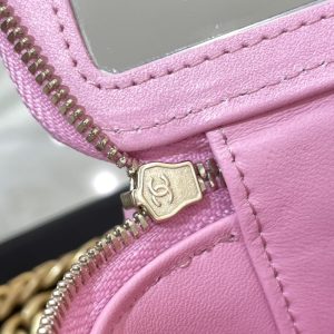 Replica CHANEL 23P Lipstick Bag Pink 5 Replica CHANEL 23P Lipstick Bag Pink - premium 1:1 fake handbag model