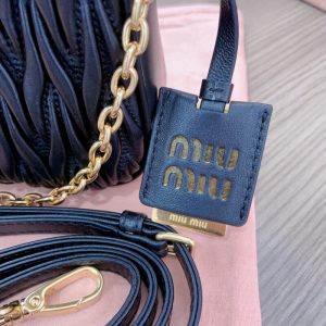 Replica Miu Miu Matelassé Black 3 Replica Miu Miu Matelassé Black - high-accuracy replica luxury purse