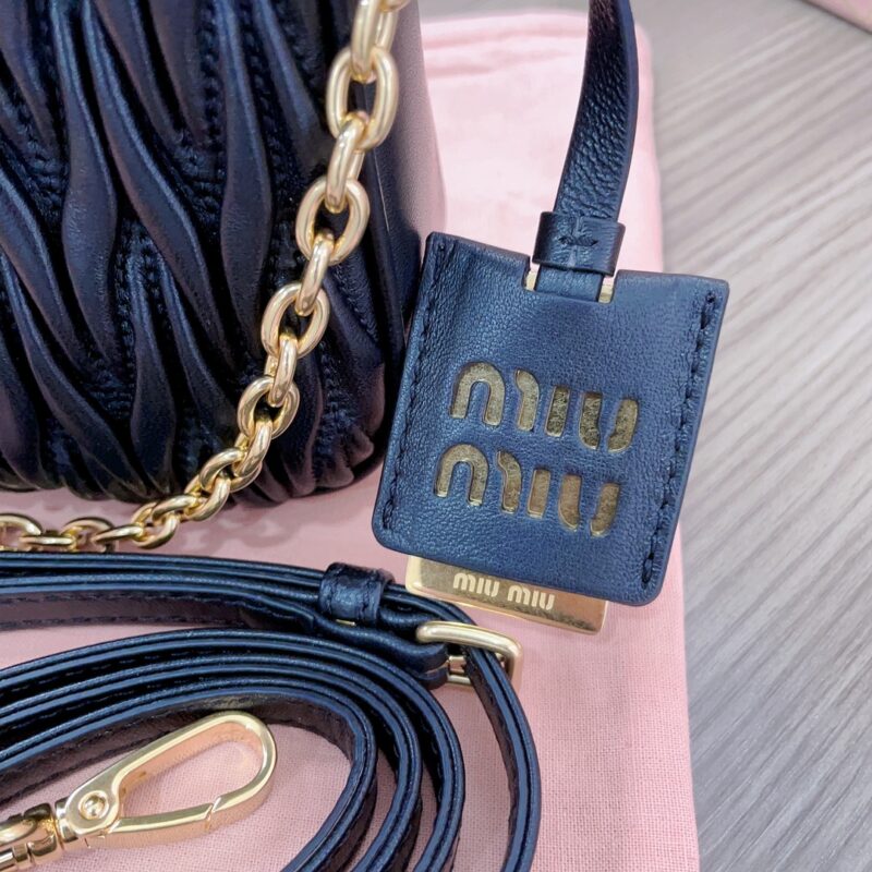 Replica Miu Miu Matelassé Black 3 Replica Miu Miu Matelassé Black - high-accuracy replica luxury purse