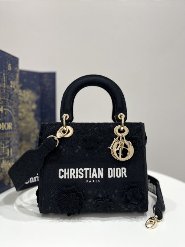 Replica Lady Dior D-Lite Chardons Black 1 Replica Lady Dior D-Lite Chardons Black - high-end fake designer purse