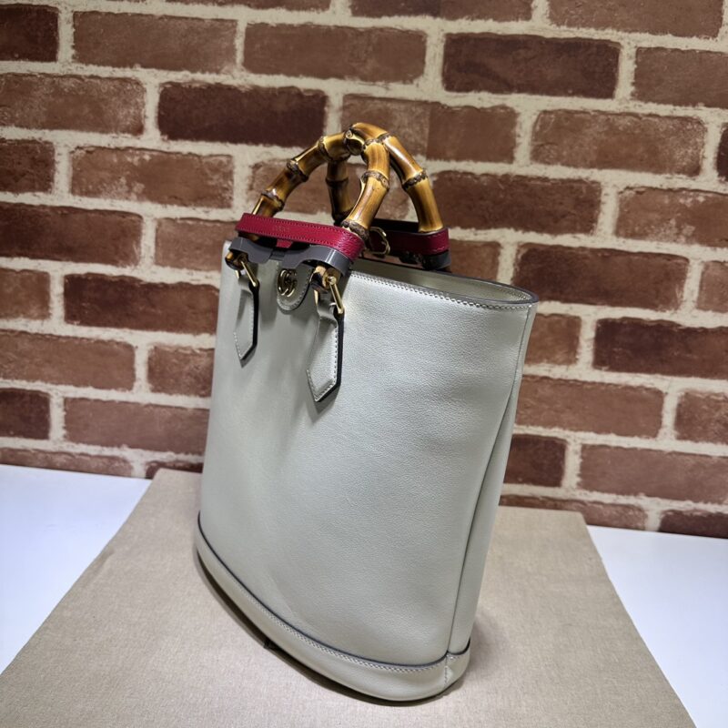 Replica Gucci Diana Medium Tote Bag White 2 Replica Gucci Diana Medium Tote Bag White - top-tier luxury replica shoulder bag