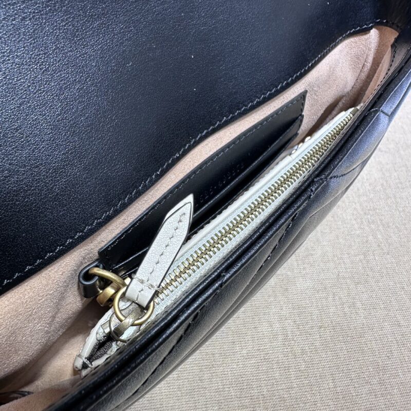 Replica Gucci Matelassé Mini Black 3 Replica Gucci Matelassé Mini Black - realistic designer-inspired fake bag