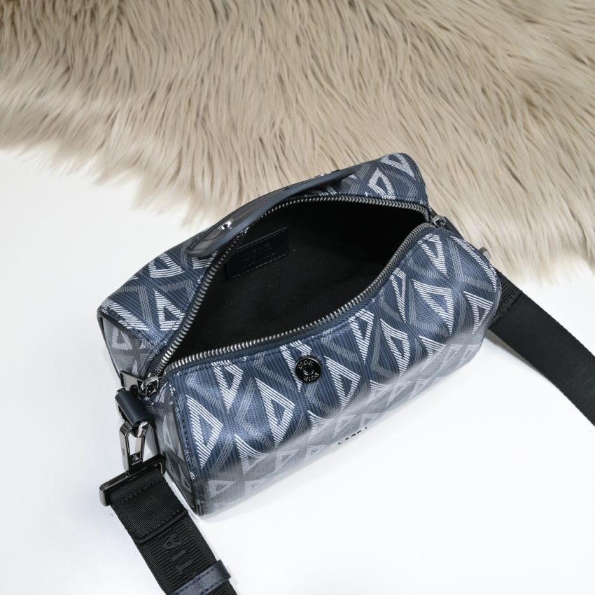 Replica Dior Lingot 22 Diamond Blue 5 Replica Dior Lingot 22 Diamond Blue - 1:1 designer replica handbag