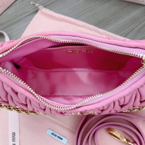 Replica Miu Miu Matelassé Pink 3 Replica Miu Miu Matelassé Pink - near-authentic luxury replica handbag