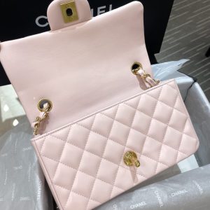 Replica CHANEL Classic Flap 20cm Pink 2 Replica CHANEL Classic Flap 20cm Pink - elite superclone designer purse