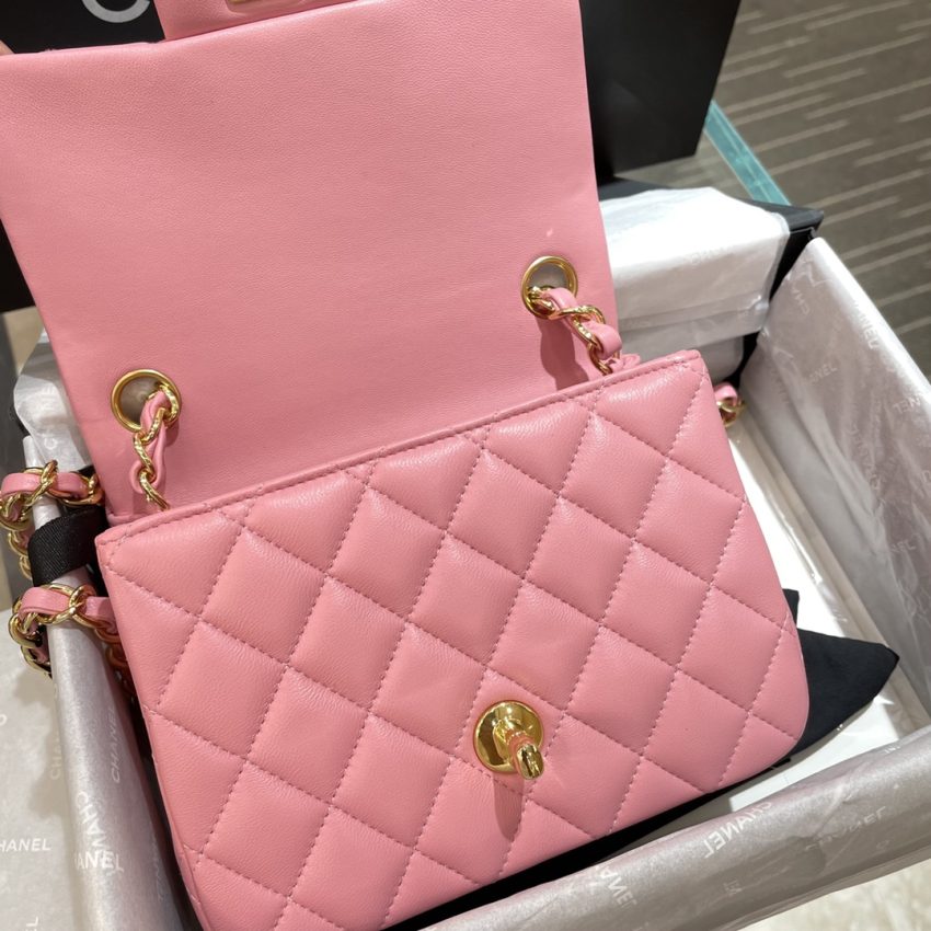 Replica CHANEL Classic Flap 17cm Pink 2 Replica CHANEL Classic Flap 17cm Pink - 1:1 designer replica handbag