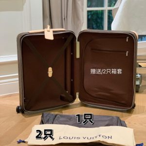 Replica Louis Vuitton Suitcase Custom Colors 6 Replica Louis Vuitton Suitcase Custom Colors - ultra-realistic fake designer tote