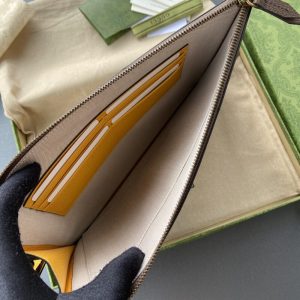 Replica Gucci Neo Vintage Clutch 8 Replica Gucci Neo Vintage Clutch - near-authentic luxury replica handbag