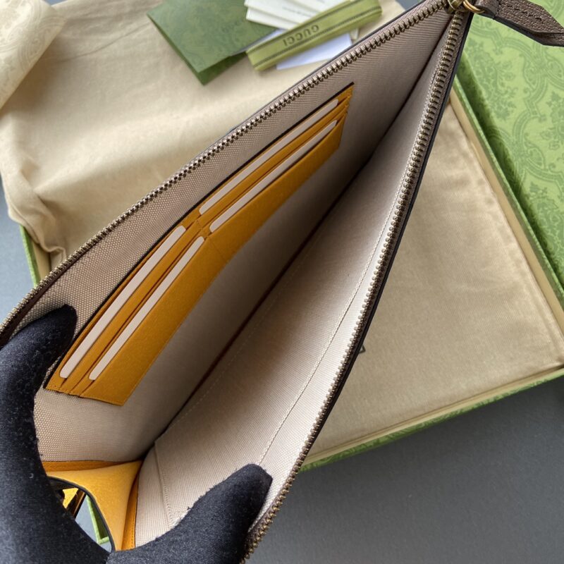 Replica Gucci Neo Vintage Clutch 8 Replica Gucci Neo Vintage Clutch - near-authentic luxury replica handbag