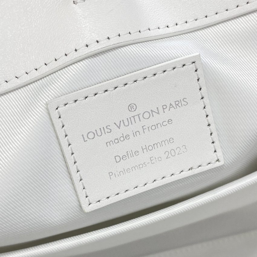 Replica Louis Vuitton Sac Plat 24H White 4 Replica Louis Vuitton Sac Plat 24H White - top-rated replica designer bag