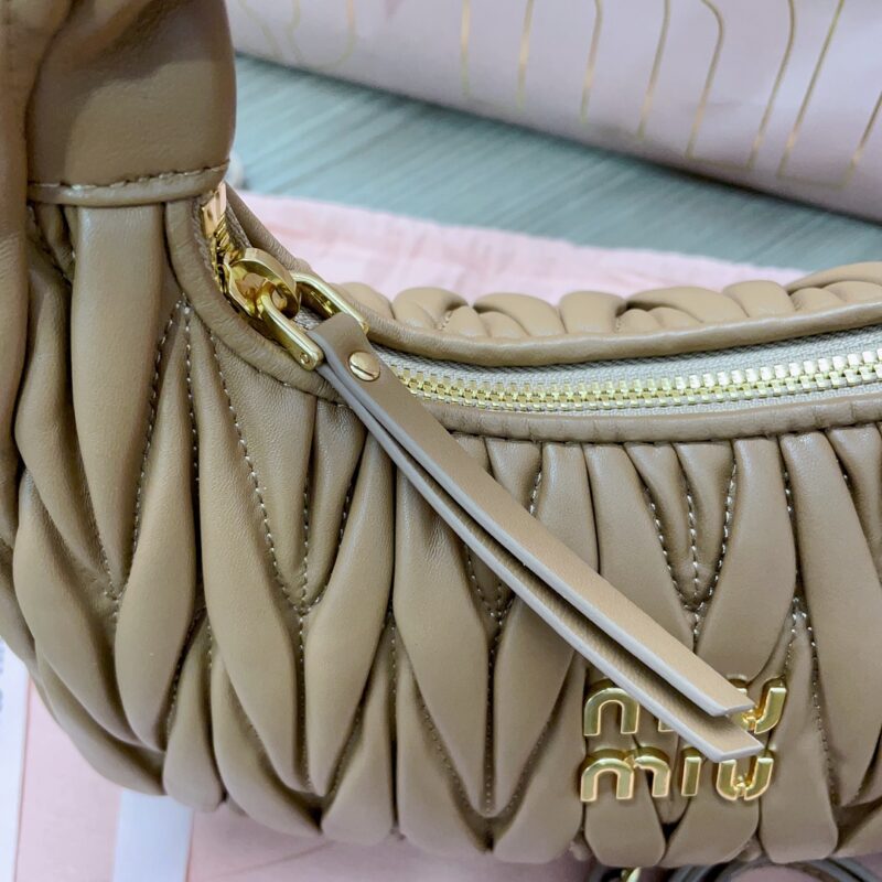 Replica Miu Miu Wander Brown 2 Replica Miu Miu Wander Brown - top-tier luxury replica shoulder bag