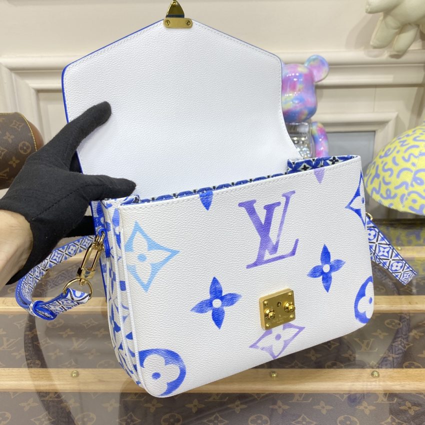 Replica Louis Vuitton Pochette Metis Blue - near-authentic luxury replica handbag