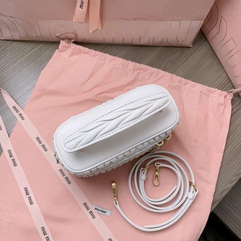 Replica Miu Miu Cosmetic Bag White 5 Replica Miu Miu Cosmetic Bag White - premium 1:1 fake handbag model