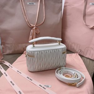 Replica Miu Miu Cosmetic Bag White 8 Replica Miu Miu Cosmetic Bag White - high-end fake designer purse