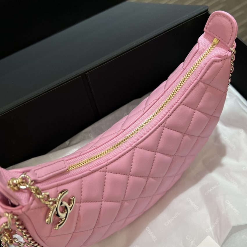 Replica CHANEL 23P Crescent Bag Pink 5 Replica CHANEL 23P Crescent Bag Pink - high-end fake designer purse
