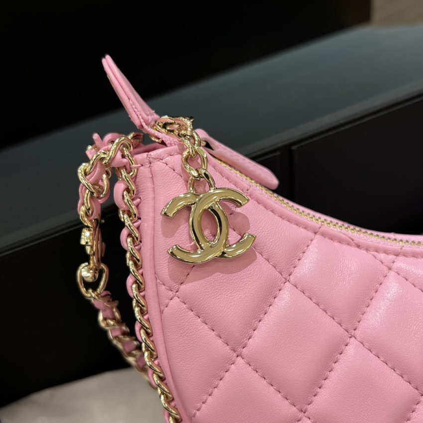 Replica CHANEL 23P Crescent Bag Pink 7 Replica CHANEL 23P Crescent Bag Pink - realistic designer-inspired fake bag