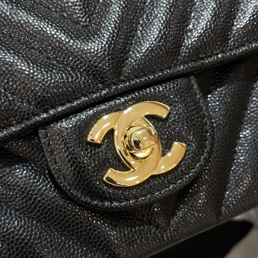 Replica CHANEL Classic Flap V 20cm 3 Replica CHANEL Classic Flap V 20cm - high-accuracy replica luxury purse