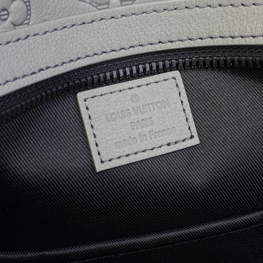 Replica Louis Vuitton Discovery Backpack White 5 Replica Louis Vuitton Discovery Backpack White - high-end fake designer purse