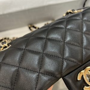 Replica CHANEL Classic Flap 20cm Black 9 Replica CHANEL Classic Flap 20cm Black - best quality luxury bag dupe