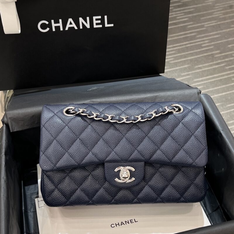 Replica CHANEL Classic Flap 23cm Sea Blue 1 Replica CHANEL Classic Flap 23cm Sea Blue - top-tier luxury replica shoulder bag