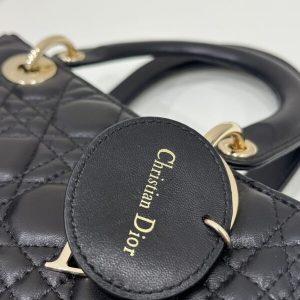 Replica Lady Dior Large Black 8 Replica Lady Dior Large Black - realistic designer-inspired fake bag