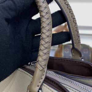 Replica Louis Vuitton Humea Beige 7 Replica Louis Vuitton Humea Beige - ultra-realistic fake designer tote