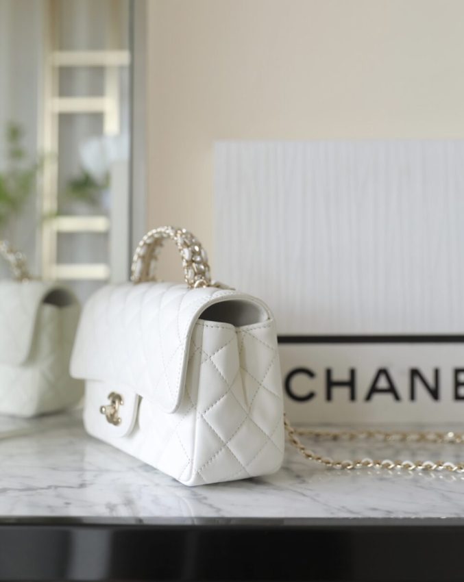 Replica CHANEL CF 20 cm Handle White 7 Replica CHANEL CF 20 cm Handle White - top-tier luxury replica shoulder bag