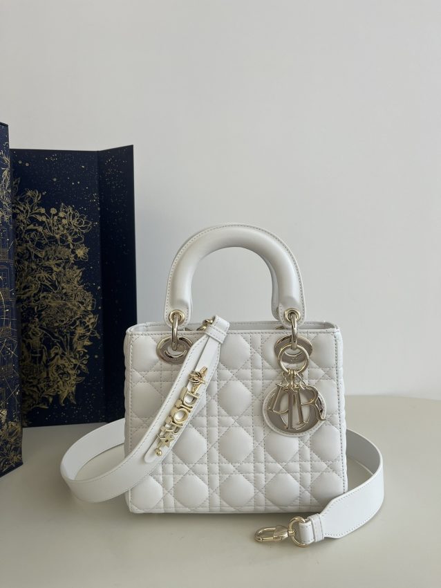 Replica Dior Lady Dior White ABC - ultra-realistic fake designer tote