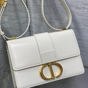 Replica Dior 30 Montaigne White 6 Replica Dior 30 Montaigne White - top-tier luxury replica shoulder bag