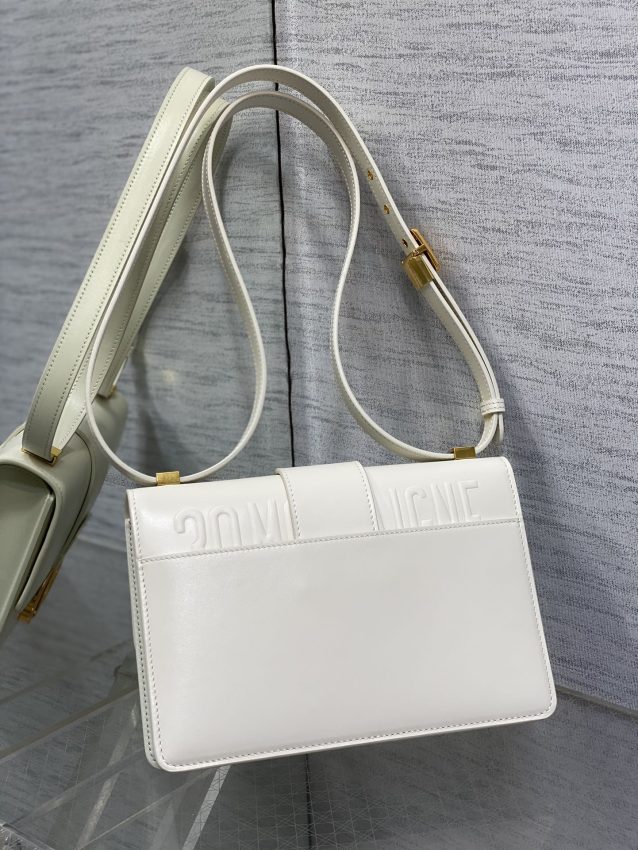 Replica Dior 30 Montaigne White 10 Replica Dior 30 Montaigne White - best-selling designer handbag dupe