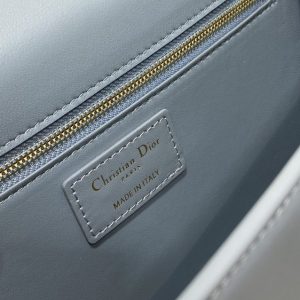 Replica Dior 30 Montaigne Blue 4 Replica Dior 30 Montaigne Blue - high-accuracy replica luxury purse