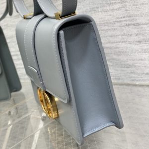 Replica Dior 30 Montaigne Blue 8 Replica Dior 30 Montaigne Blue - high-accuracy replica luxury purse