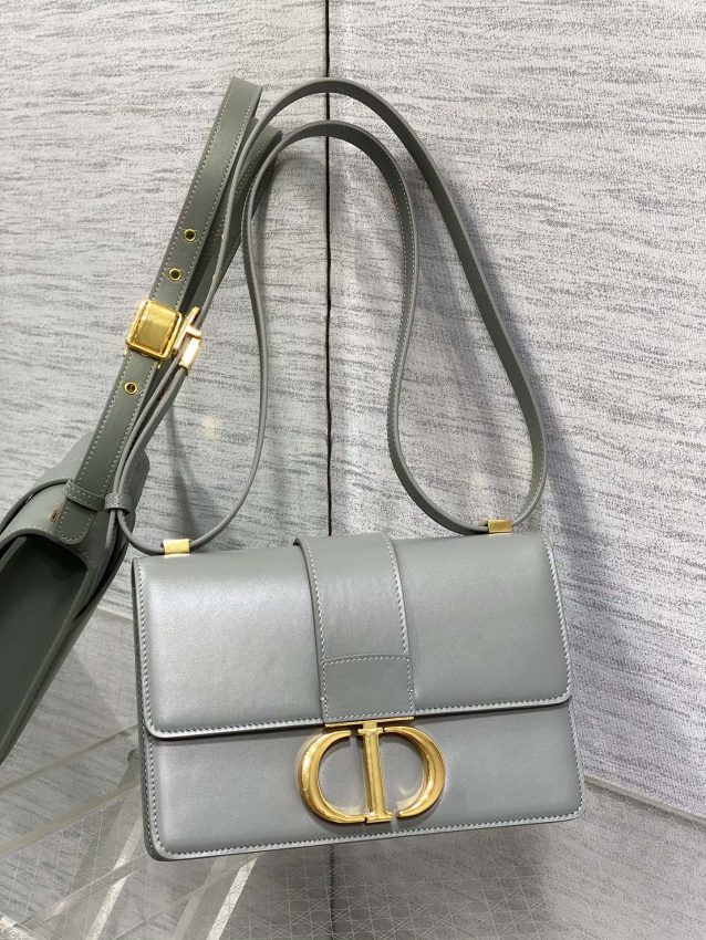 Replica Dior 30 Montaigne Grey 2 Replica Dior 30 Montaigne Grey - ultra-realistic fake designer tote