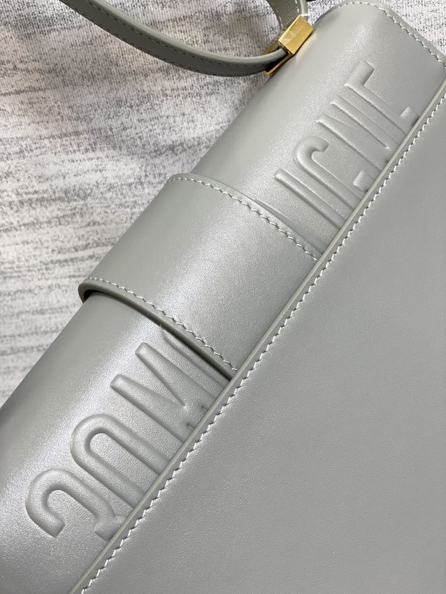Replica Dior 30 Montaigne Grey 6 Replica Dior 30 Montaigne Grey - top-tier luxury replica shoulder bag