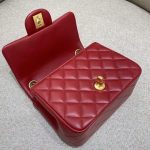 Replica CHANEL Classic Flap 17cm Red 8 Replica CHANEL Classic Flap 17cm Red - high-accuracy replica luxury purse