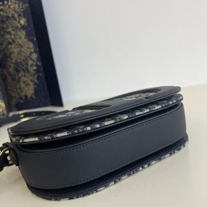 Replica Dior Signature CD 3 Replica Dior Signature CD - ultra-realistic fake designer tote