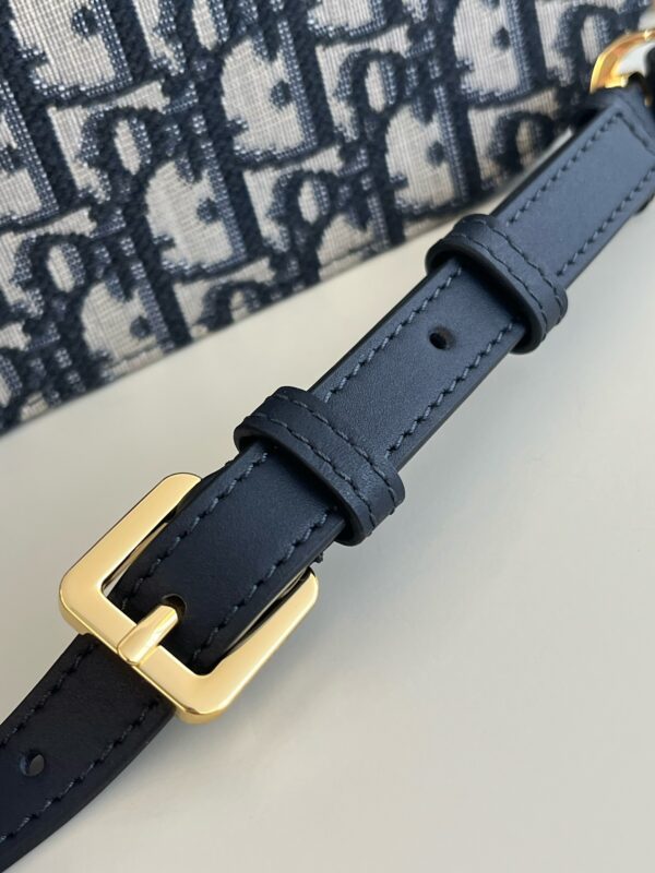 Replica Dior Signature CD 4 Replica Dior Signature CD - elite superclone designer purse