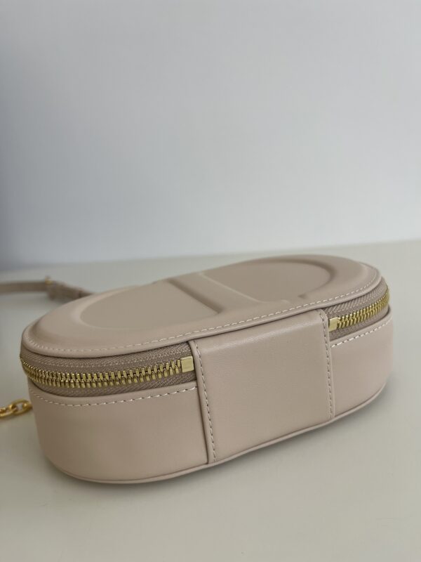 Replica Dior Signature Top Handle Pink 3 Replica Dior Signature Top Handle Pink - realistic designer-inspired fake bag