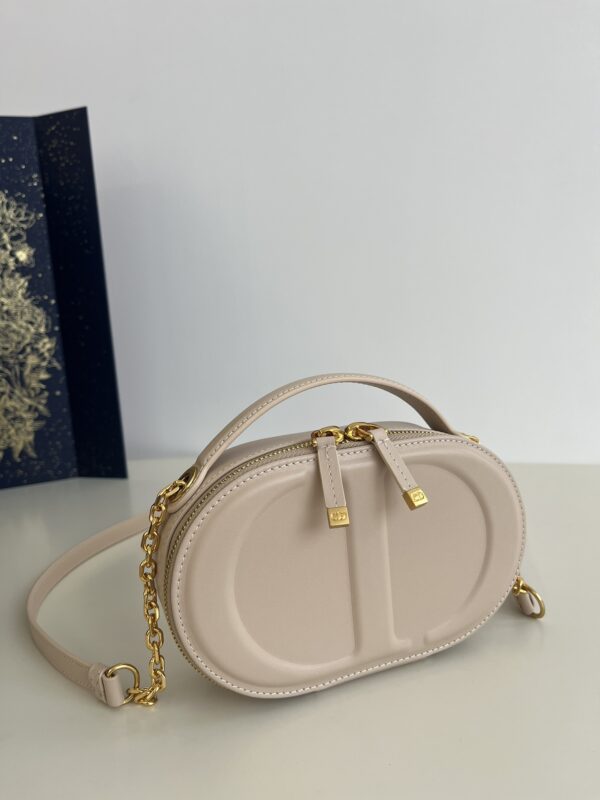 Replica Dior Signature Top Handle Pink 8 Replica Dior Signature Top Handle Pink - realistic designer-inspired fake bag