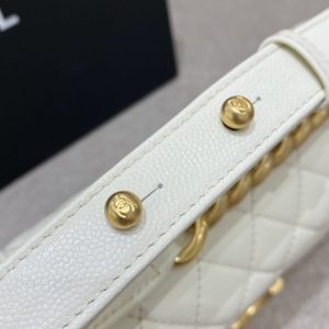 Replica CHANEL Le Boy White 3 Replica CHANEL Le Boy White - best-selling designer handbag dupe