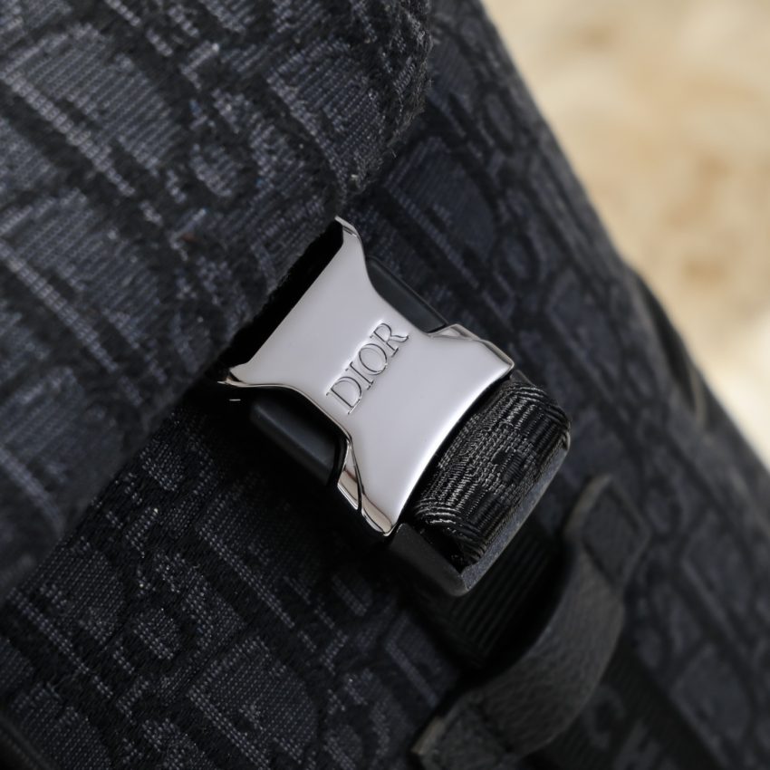 Replica DIOR Explorer Backpack Black - authentic-look luxury purse replica