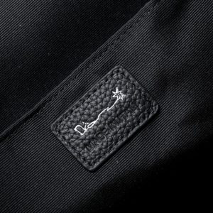 Replica DIOR Hit The Road CACTUS JACK 6 Replica DIOR Hit The Road CACTUS JACK - ultra-realistic fake designer tote