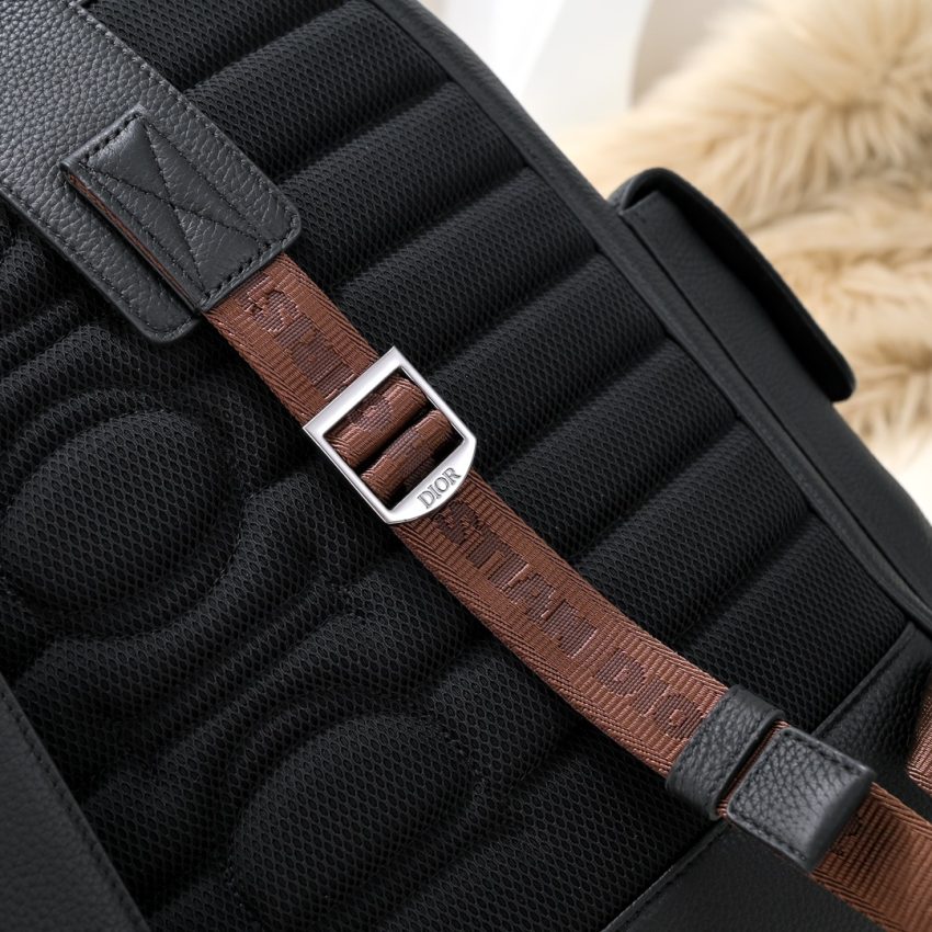 Replica DIOR Hit The Road CACTUS JACK 7 Replica DIOR Hit The Road CACTUS JACK - elite superclone designer purse