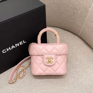 Replica CHANEL Tweed Handle Crush Small Pink 1 Replica CHANEL Tweed Handle Crush Small Pink - high-accuracy replica luxury purse