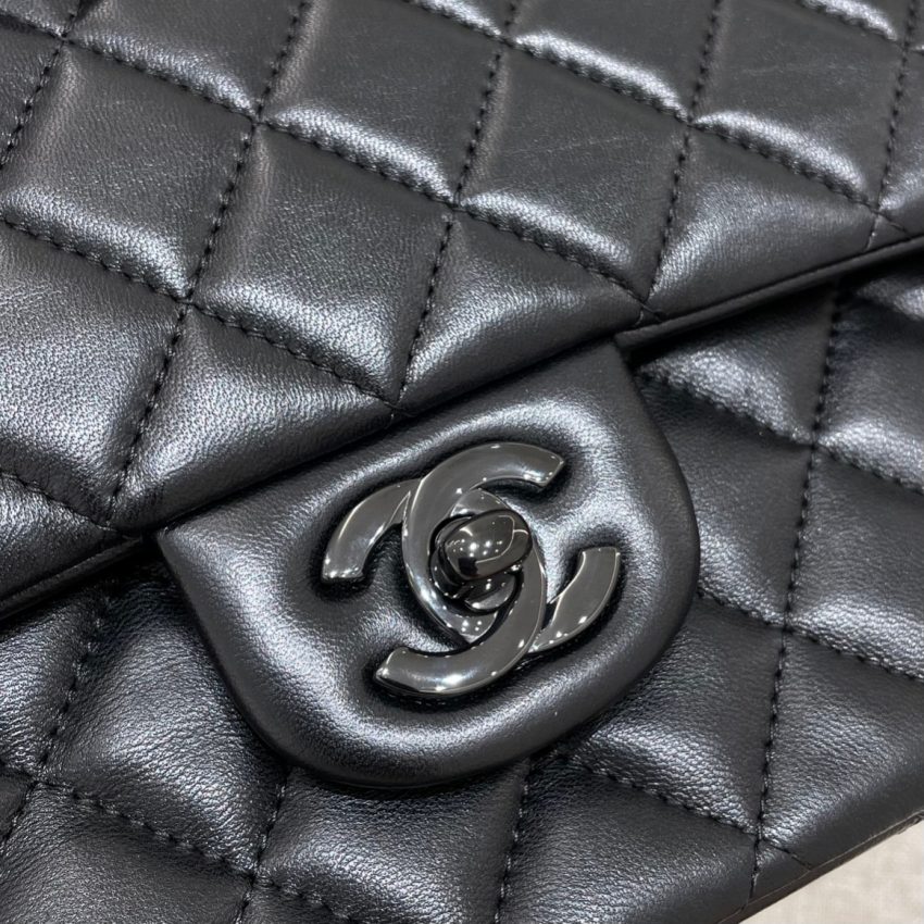 Replica CHANEL Classic Flap 25cm All Black 5 Replica CHANEL Classic Flap 25cm All Black - 1:1 designer replica handbag