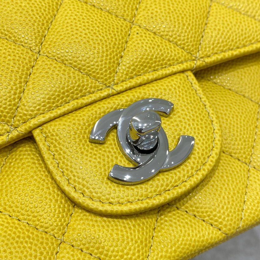 Replica CHANEL Classic Flap 17cm Bright Yellow 6 Replica CHANEL Classic Flap 17cm Bright Yellow - ultra-realistic fake designer tote