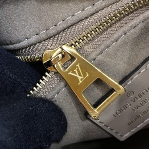 Replica LV OnTheGo PM Beige 3 Replica LV OnTheGo PM Beige - near-authentic luxury replica handbag