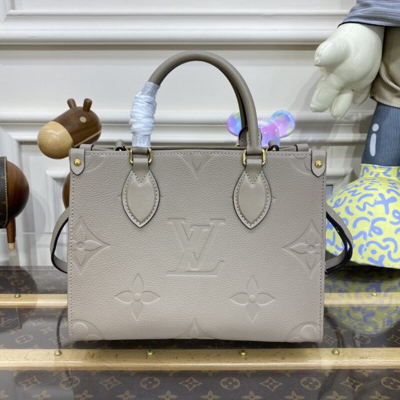 Replica LV OnTheGo PM Beige 1 Replica LV OnTheGo PM Beige - realistic designer-inspired fake bag