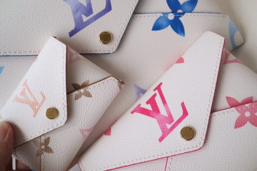 Replica Louis Vuitton Kirigami Pochette Pouch 8 Replica Louis Vuitton Kirigami Pochette Pouch - ultra-realistic fake designer tote