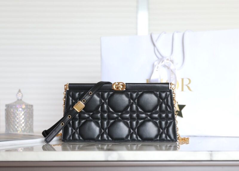 Replica Dior Miss Caro Noire Clutch 1 Replica Dior Miss Caro Noire Clutch - premium-grade designer purse dupe